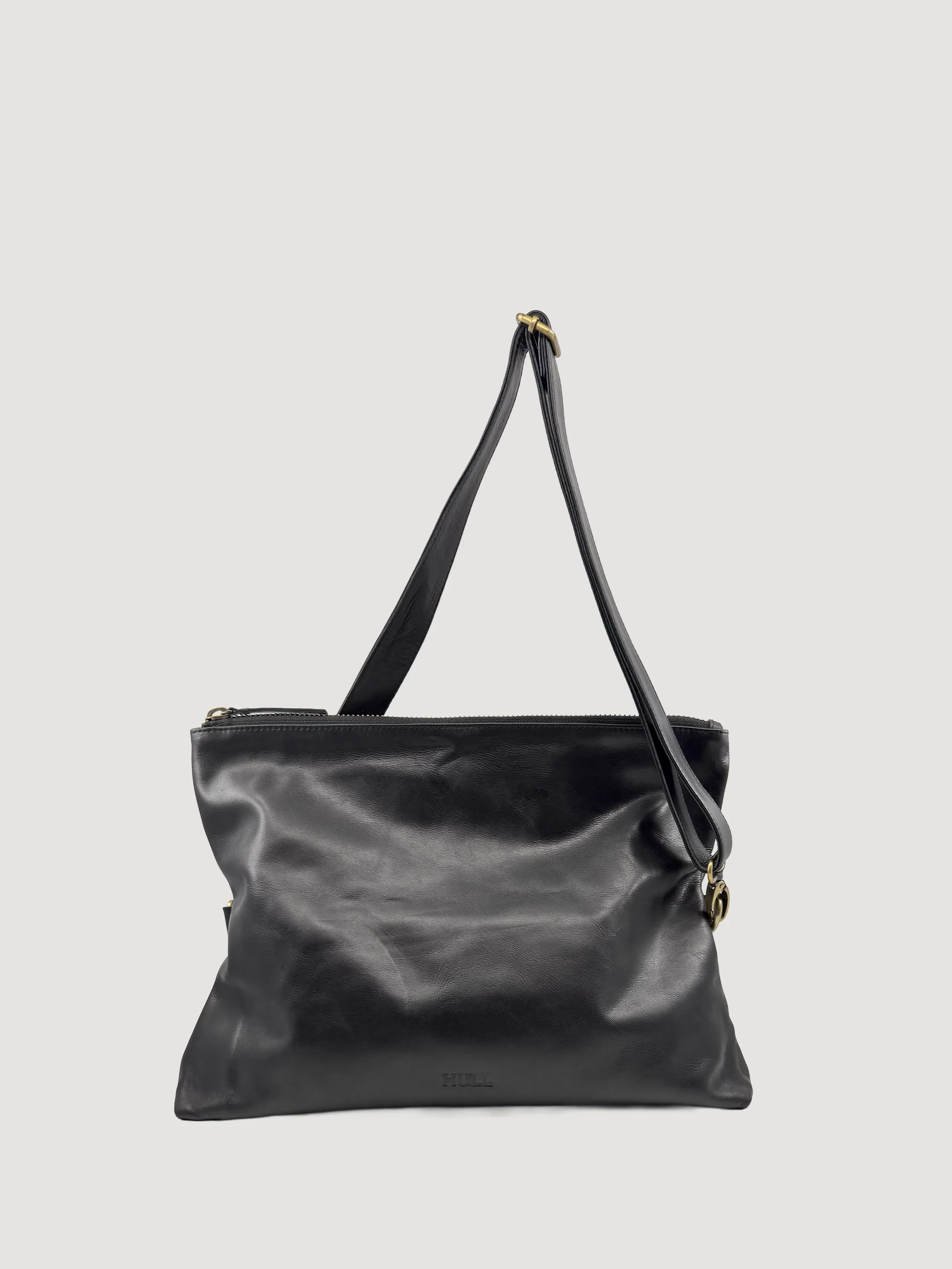 Hull Maya Black Hanging Unfolded