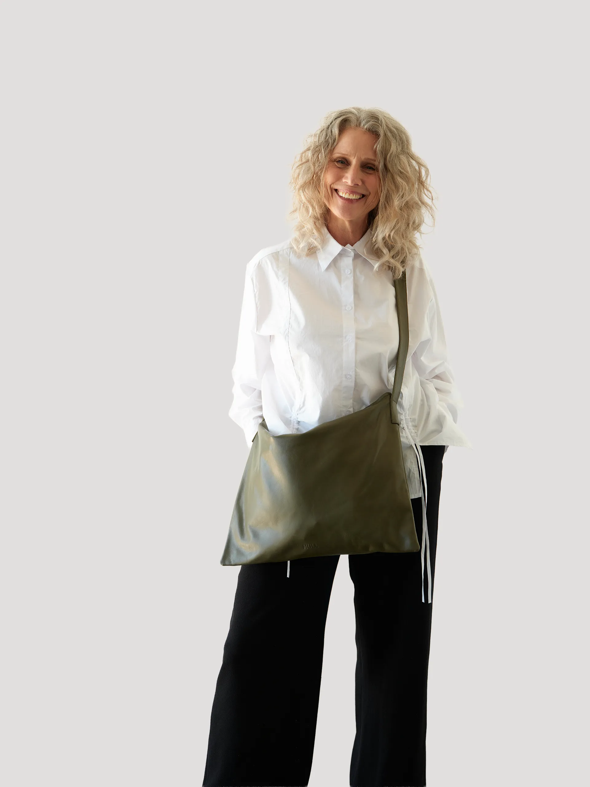 Hull Lily Stachel Olive