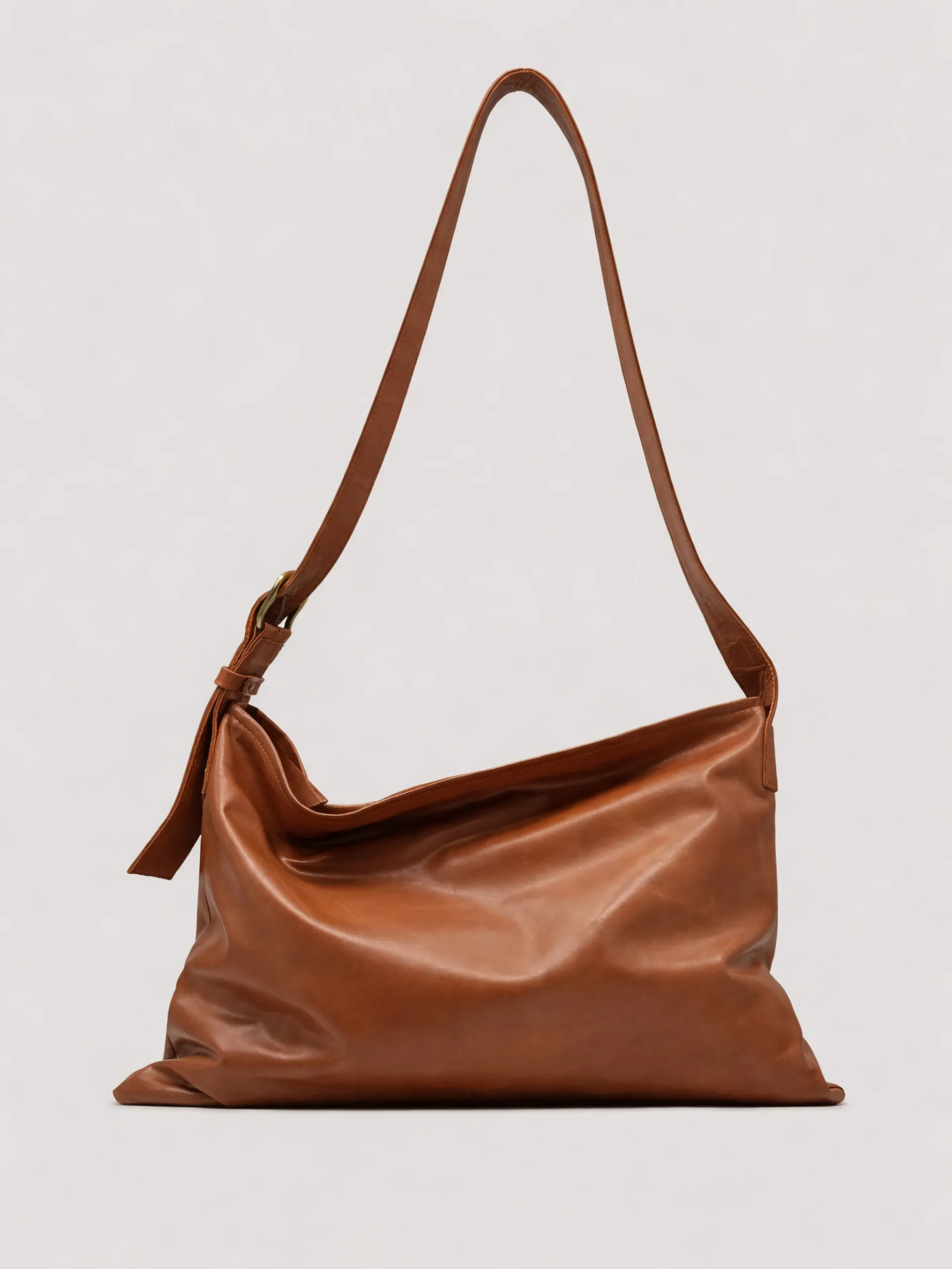 Hull Lily Cognac Hanging