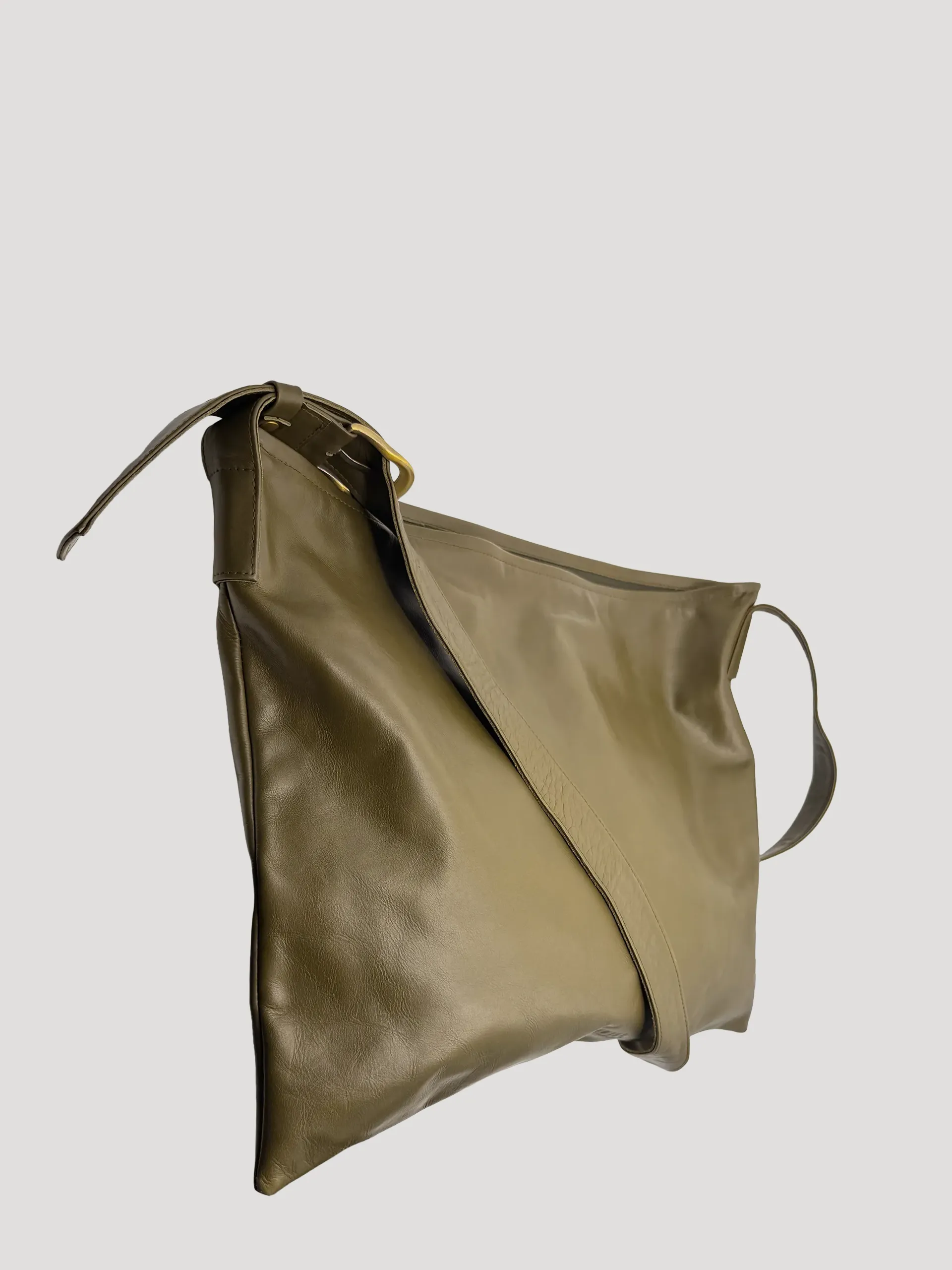 Hull Lily Olive Sideview